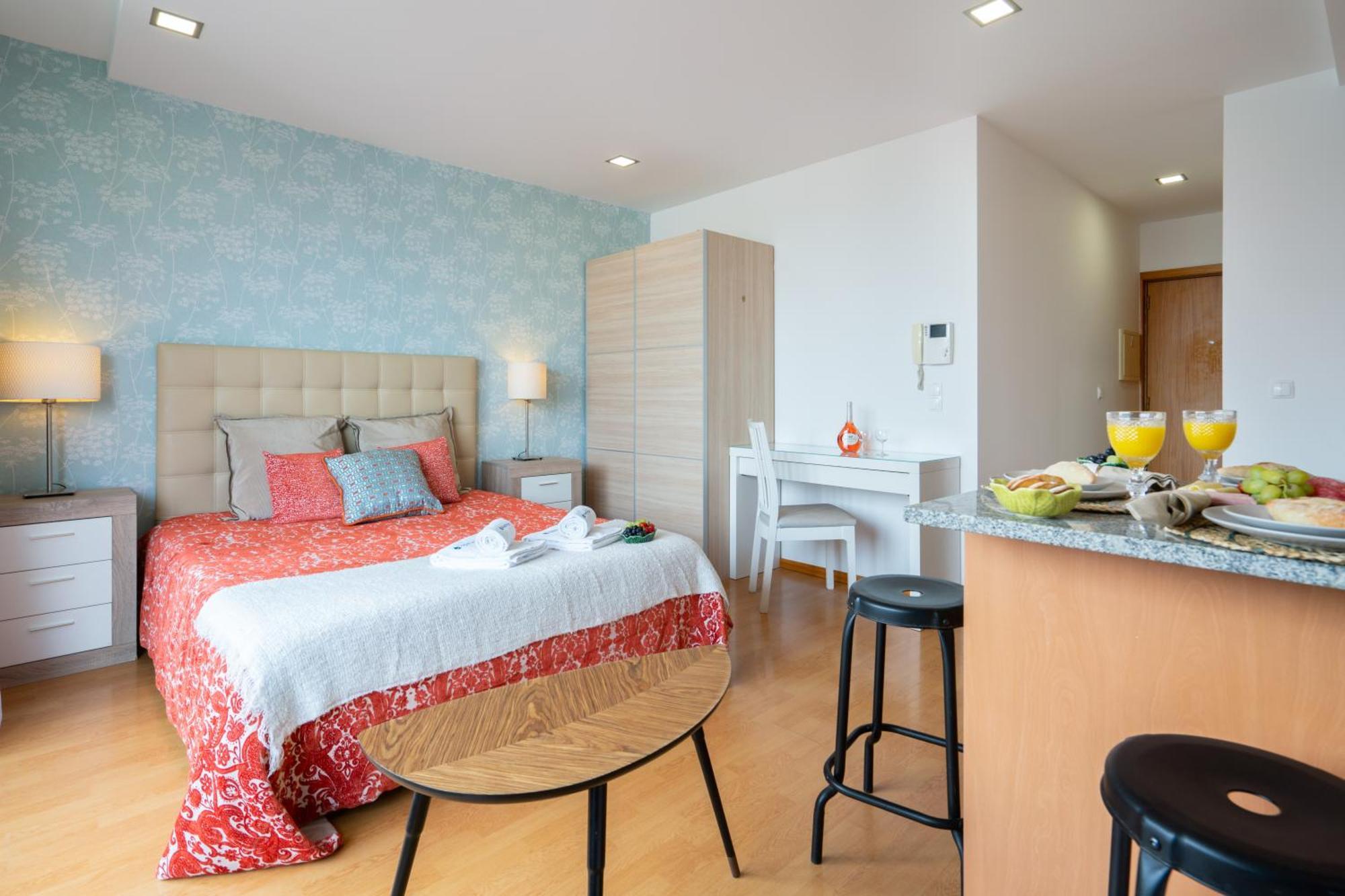 Appartement Host Wise - Bright Quiet Flats - Prime Location *