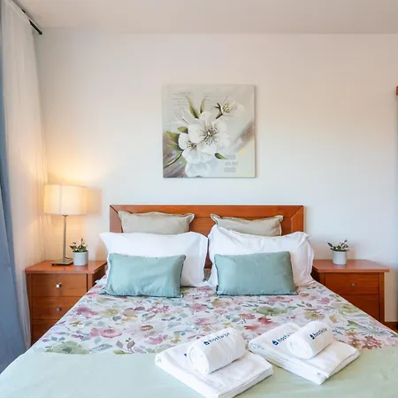 Host Wise - Bright Quiet Flats - Prime Location Appartement Porto Buitenkant foto