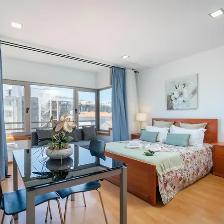 Host Wise - Bright Quiet Flats - Prime Location Appartement Porto Buitenkant foto