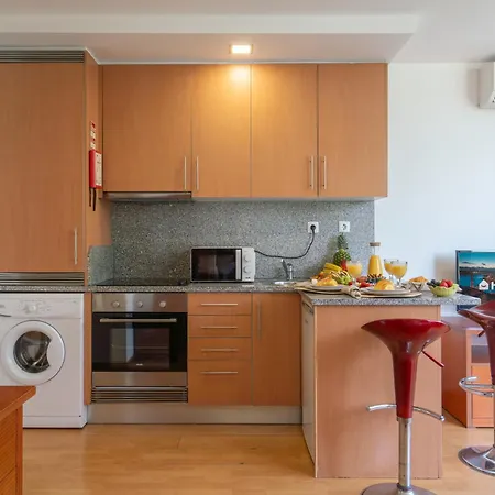 Host Wise - Bright Quiet Flats - Prime Location Appartement Porto Buitenkant foto